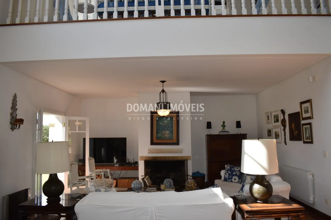 Casa à venda de 5.300 m² em Campos do Jordão, SP, Brasil