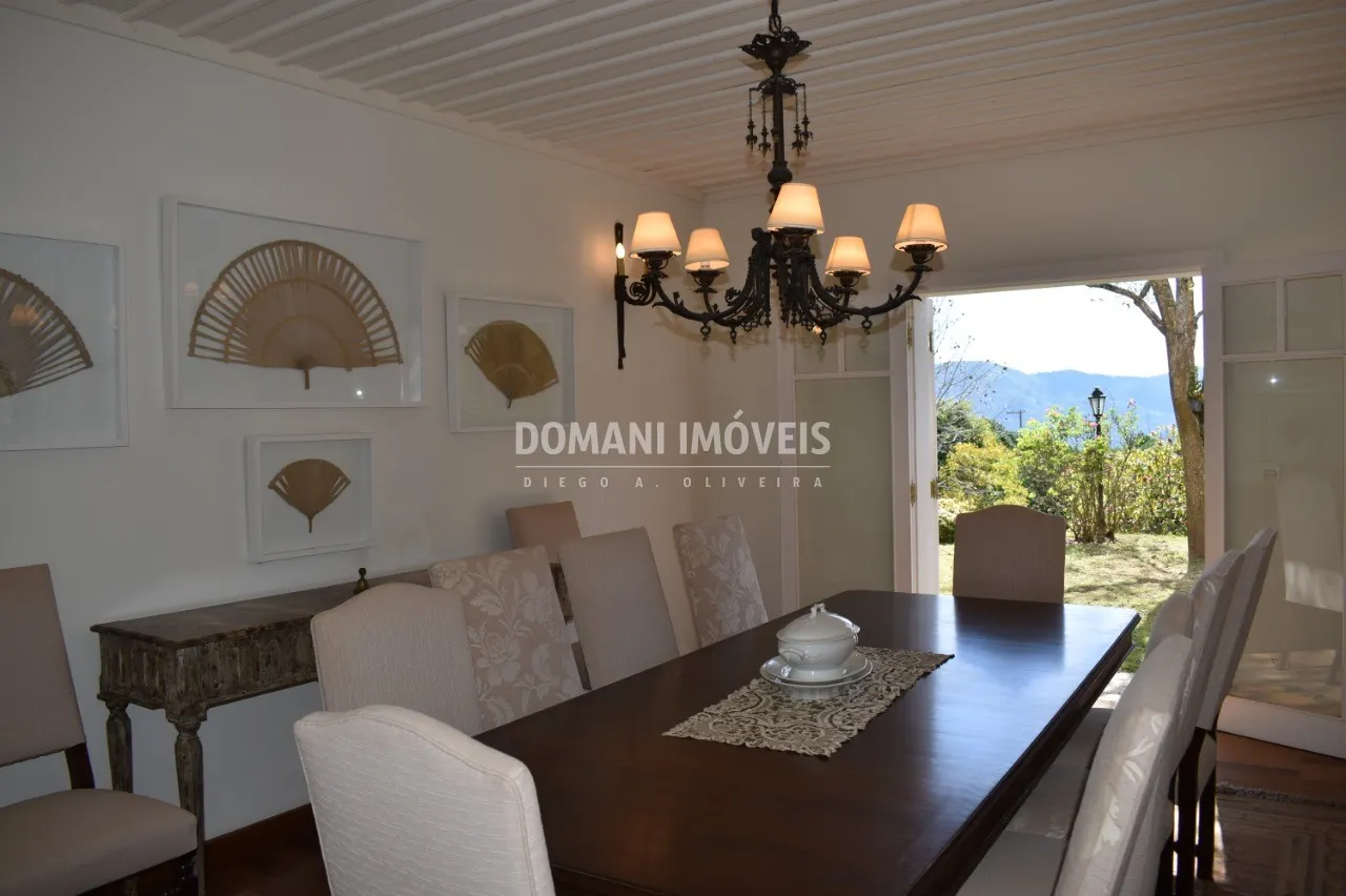 Casa à venda de 5.300 m² em Campos do Jordão, SP, Brasil