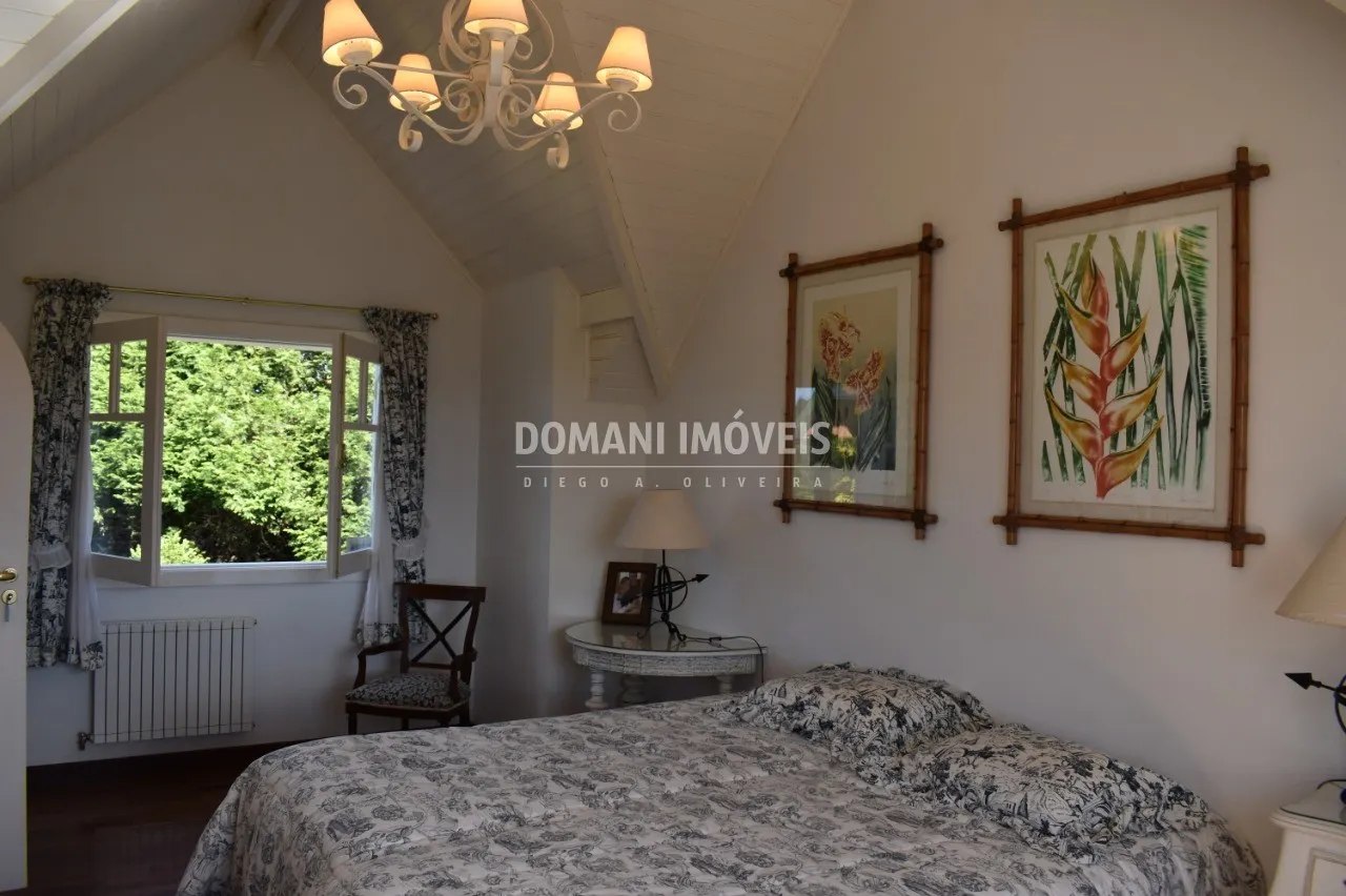 Casa à venda de 5.300 m² em Campos do Jordão, SP, Brasil