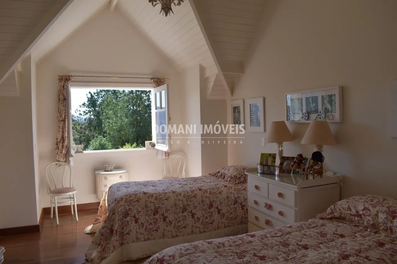 Casa à venda de 5.300 m² em Campos do Jordão, SP, Brasil