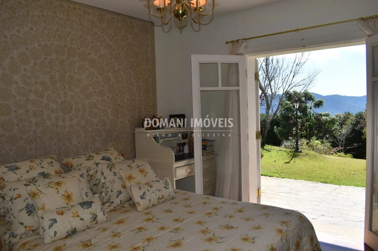 Casa à venda de 5.300 m² em Campos do Jordão, SP, Brasil