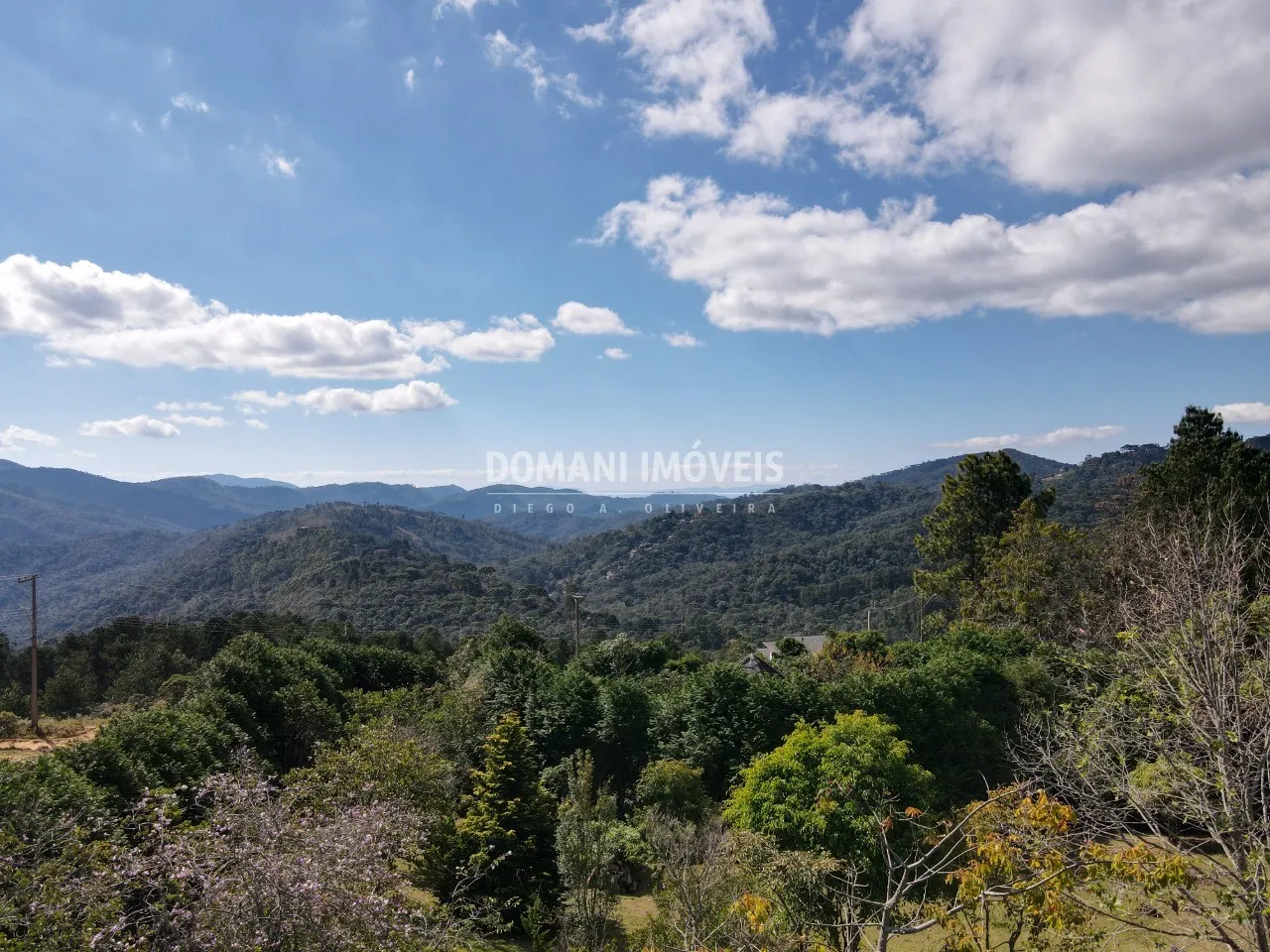 Casa à venda de 5.300 m² em Campos do Jordão, SP, Brasil