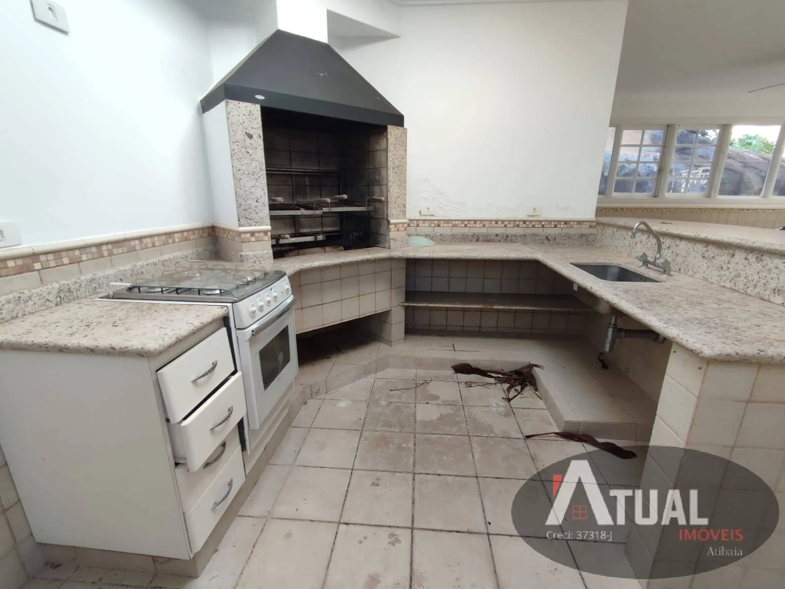 Casa à venda de 1.300 m² em Atibaia, SP, Brasil