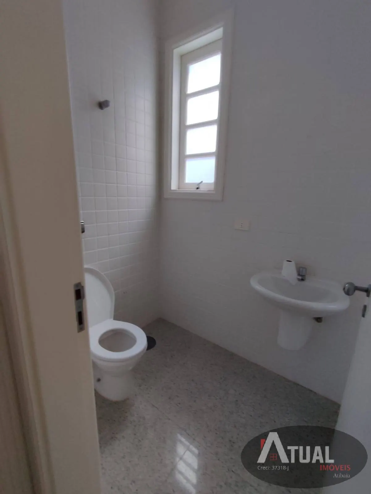 Casa à venda de 1.300 m² em Atibaia, SP, Brasil