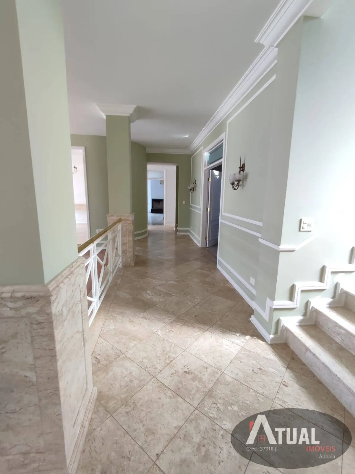 Casa à venda de 1.300 m² em Atibaia, SP, Brasil