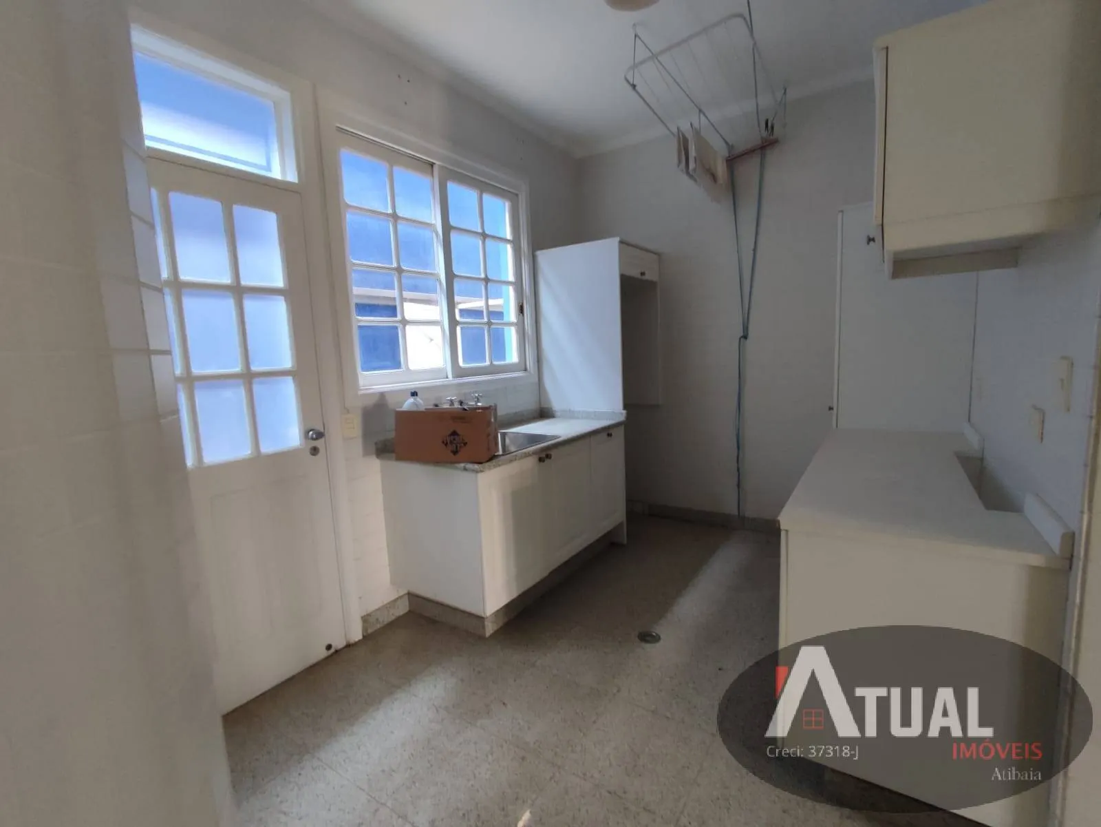 Casa à venda de 1.300 m² em Atibaia, SP, Brasil