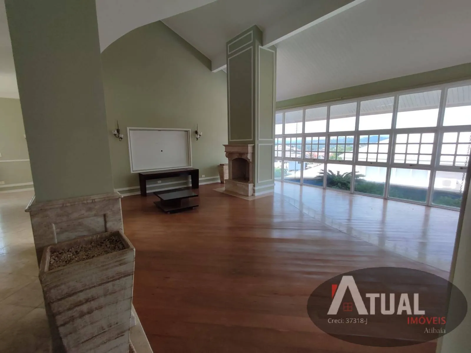 Casa à venda de 1.300 m² em Atibaia, SP, Brasil