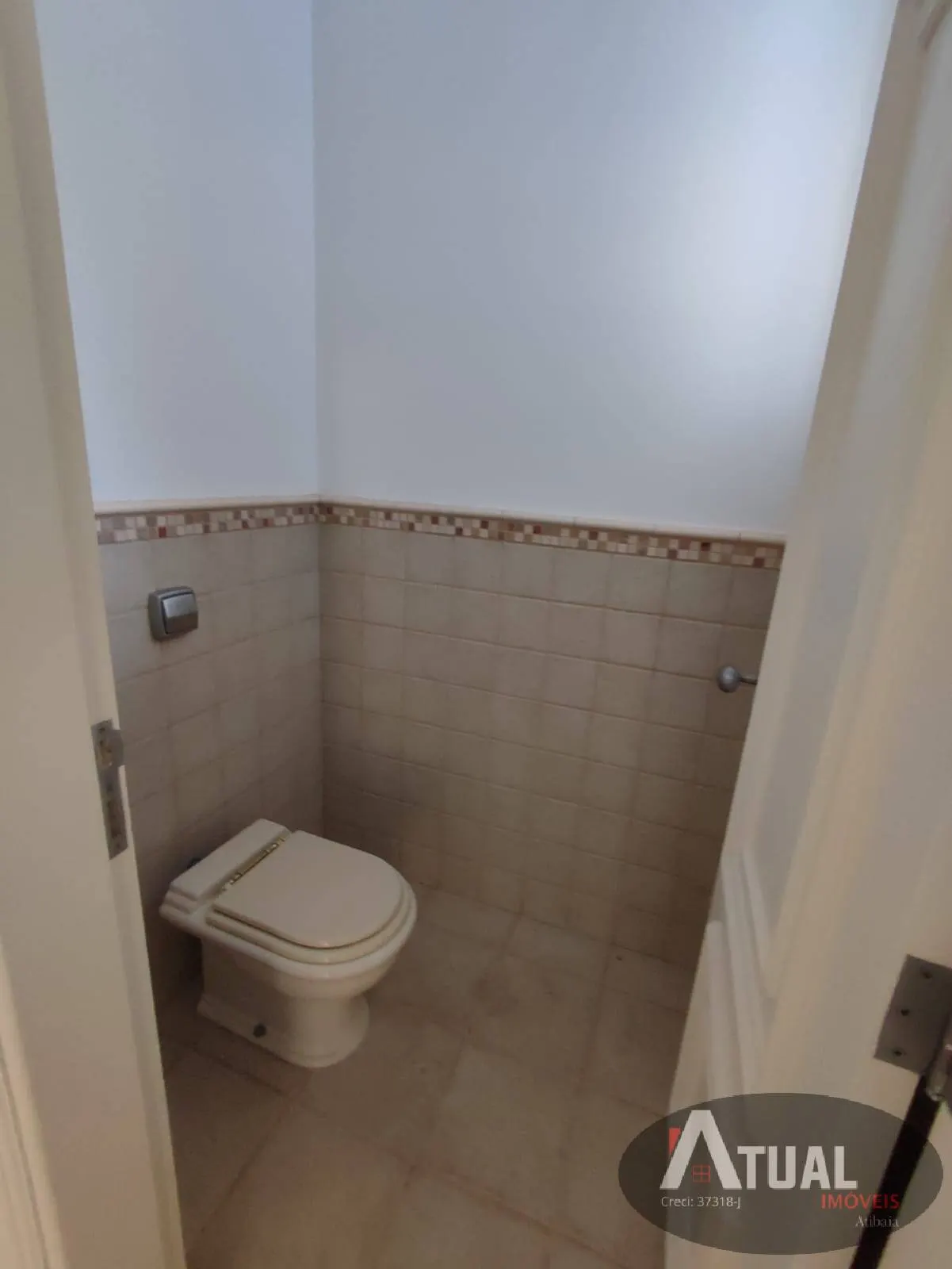 Casa à venda de 1.300 m² em Atibaia, SP, Brasil