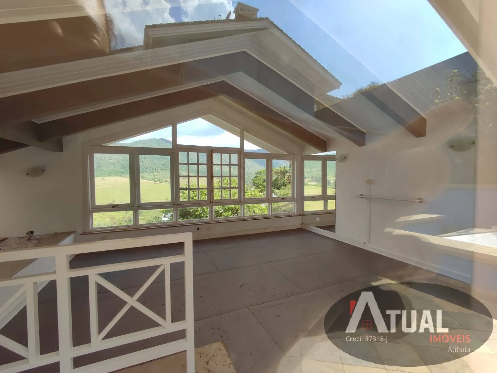 Casa à venda de 1.300 m² em Atibaia, SP, Brasil