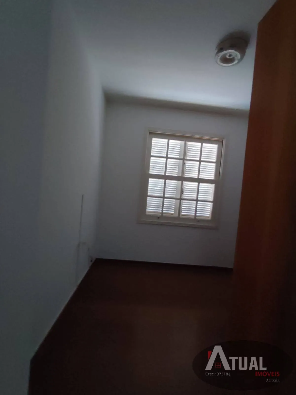 Casa à venda de 1.300 m² em Atibaia, SP, Brasil
