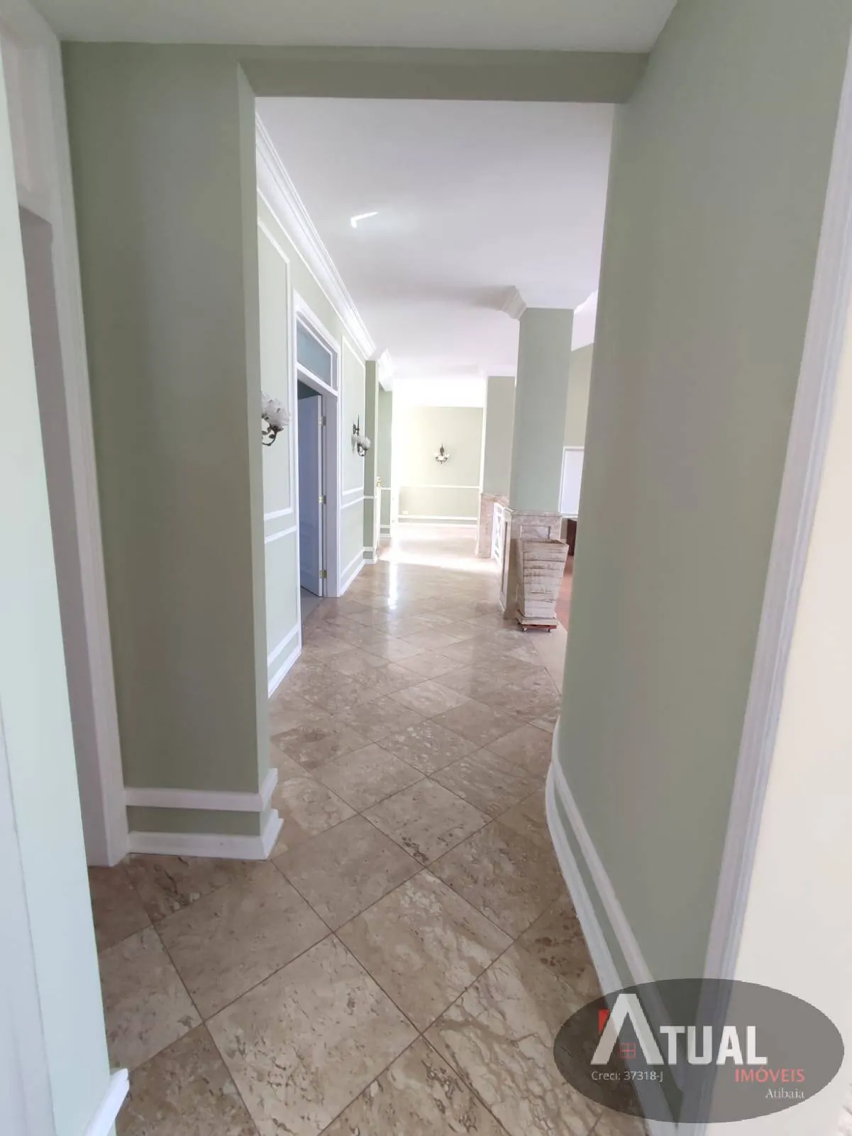 Casa à venda de 1.300 m² em Atibaia, SP, Brasil