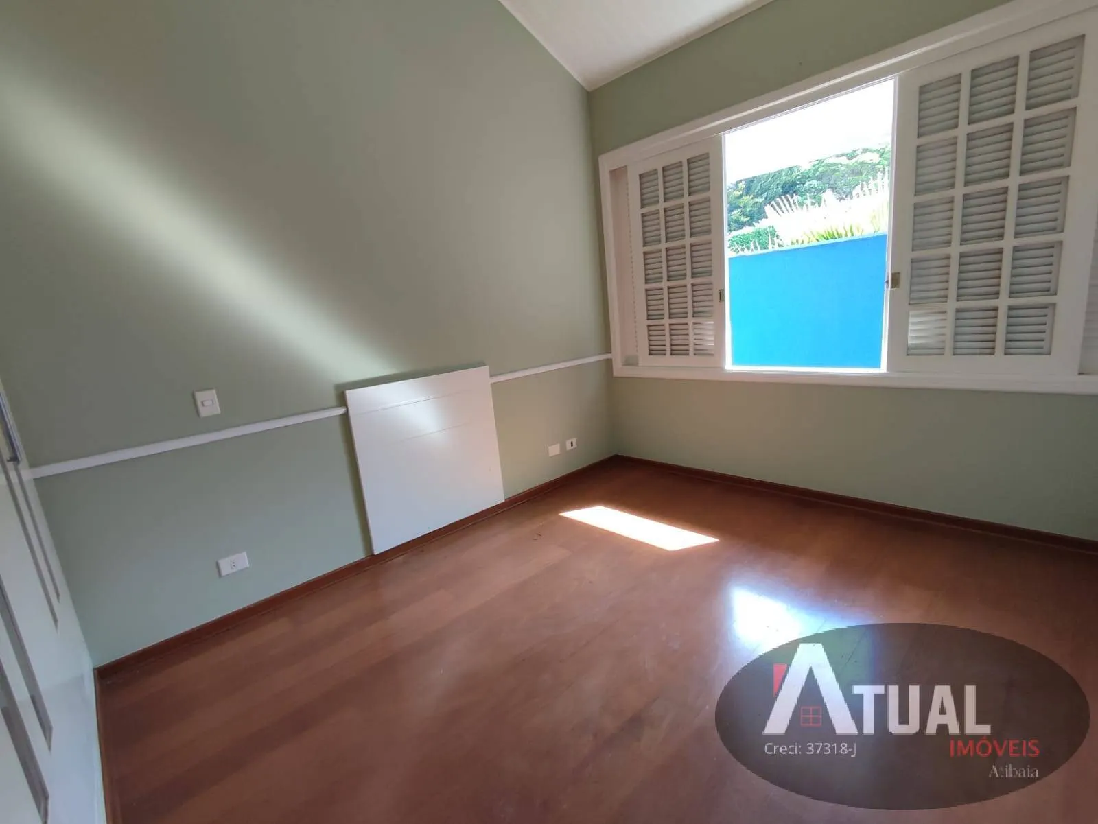 Casa à venda de 1.300 m² em Atibaia, SP, Brasil