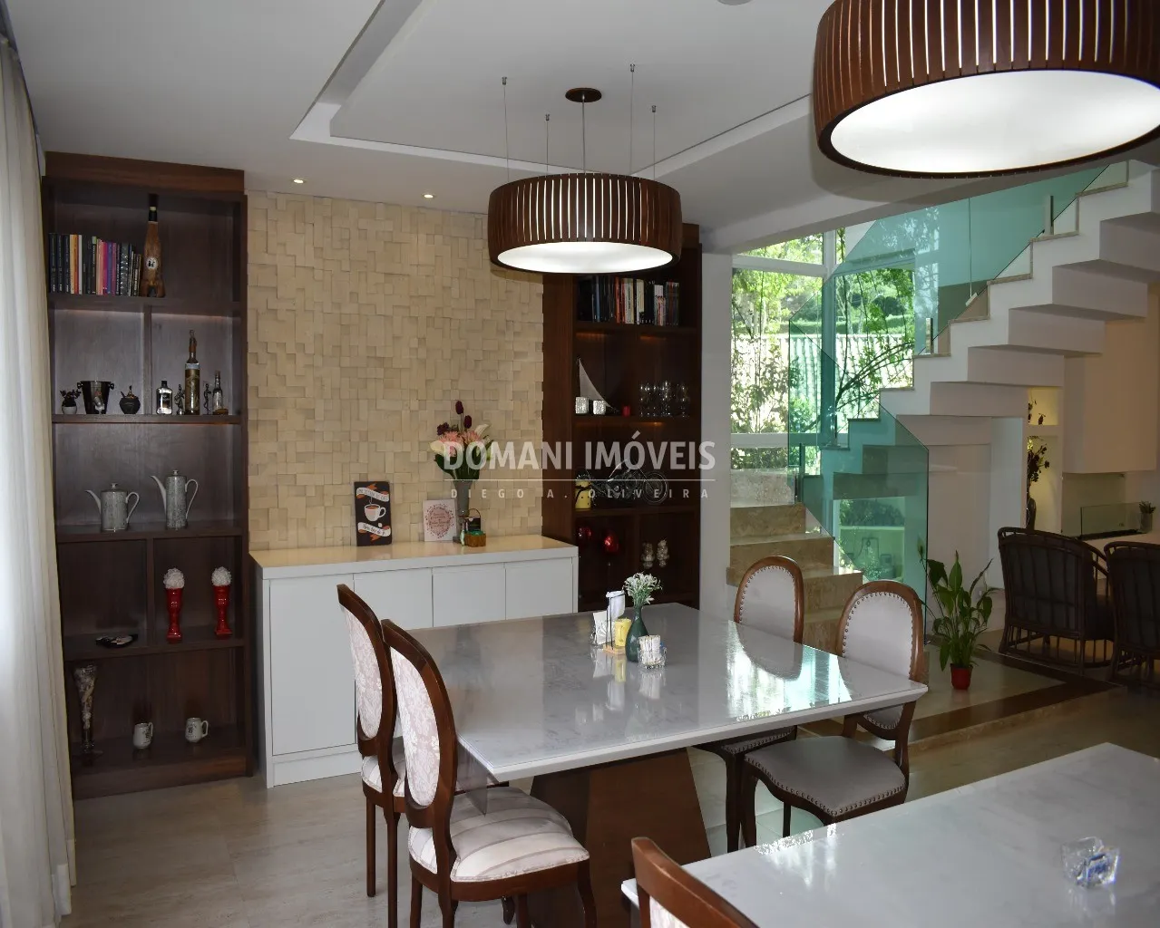 Casa  de 1.080 m² em Campos do Jordão, SP, Brasil