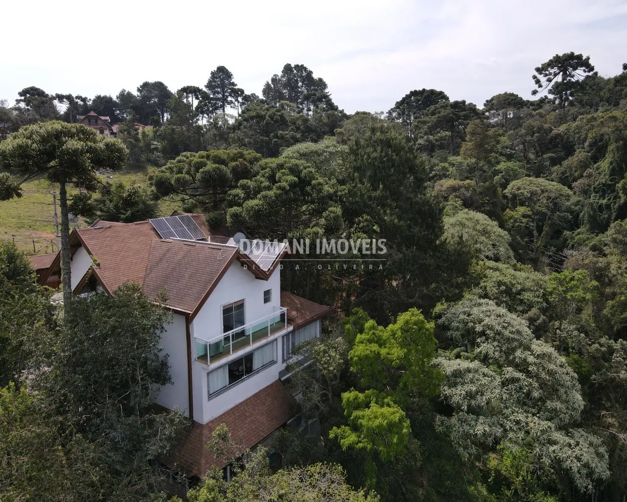 Casa  de 1.080 m² em Campos do Jordão, SP, Brasil