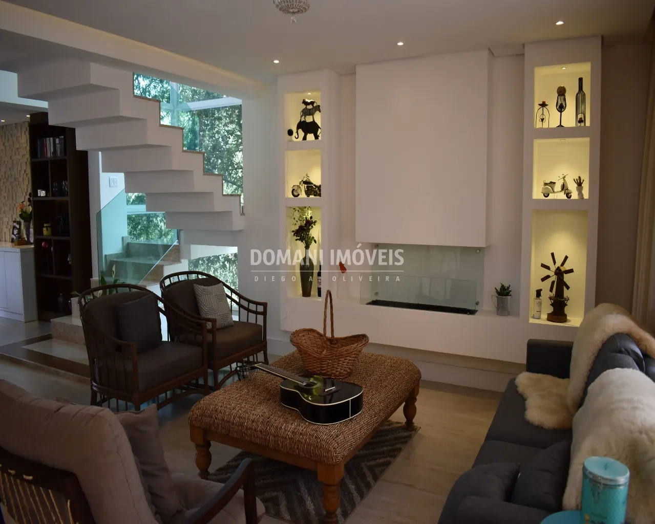 Casa  de 1.080 m² em Campos do Jordão, SP, Brasil