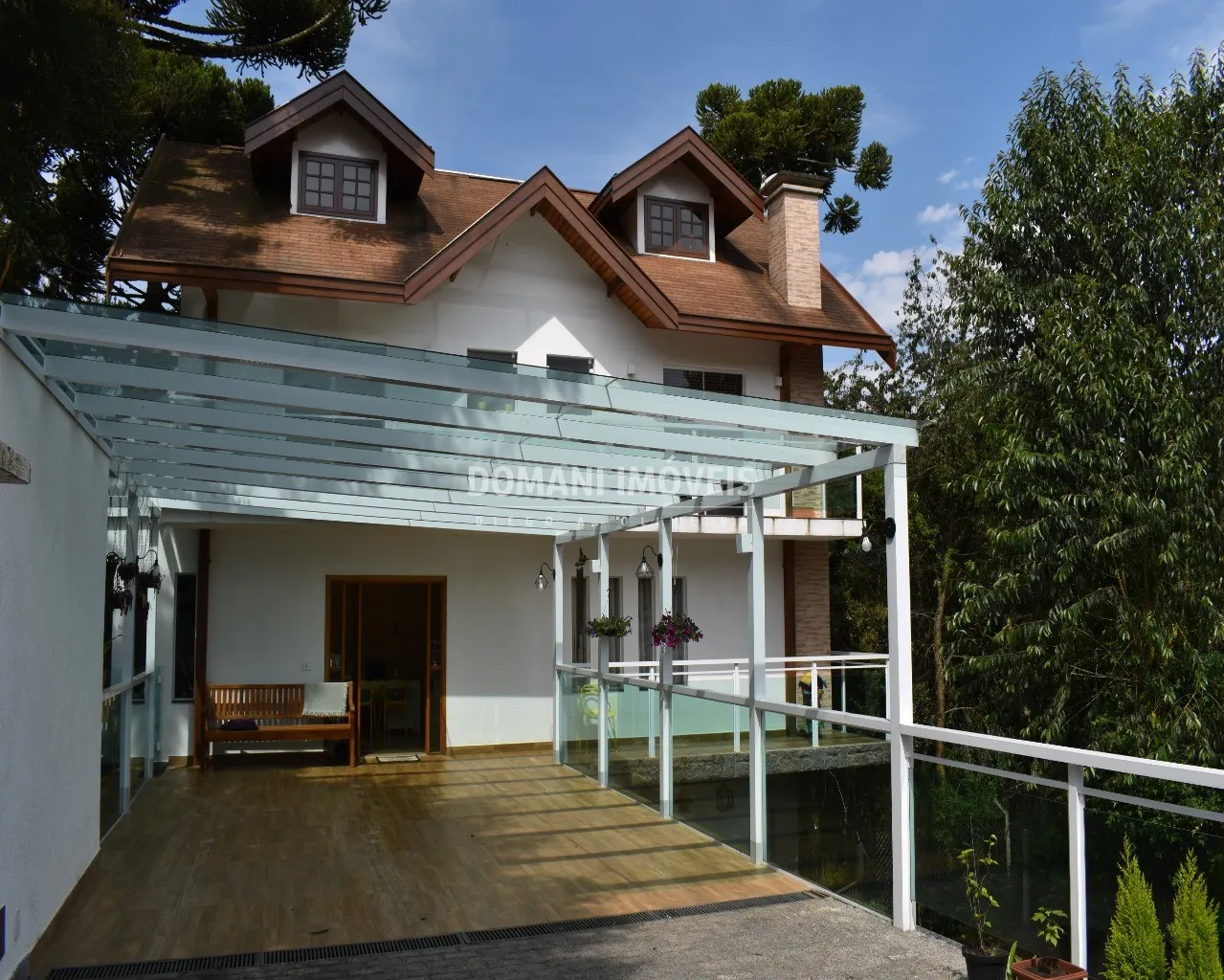 Casa  de 1.080 m² em Campos do Jordão, SP, Brasil