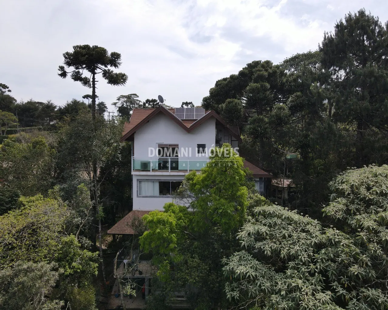 Casa  de 1.080 m² em Campos do Jordão, SP, Brasil