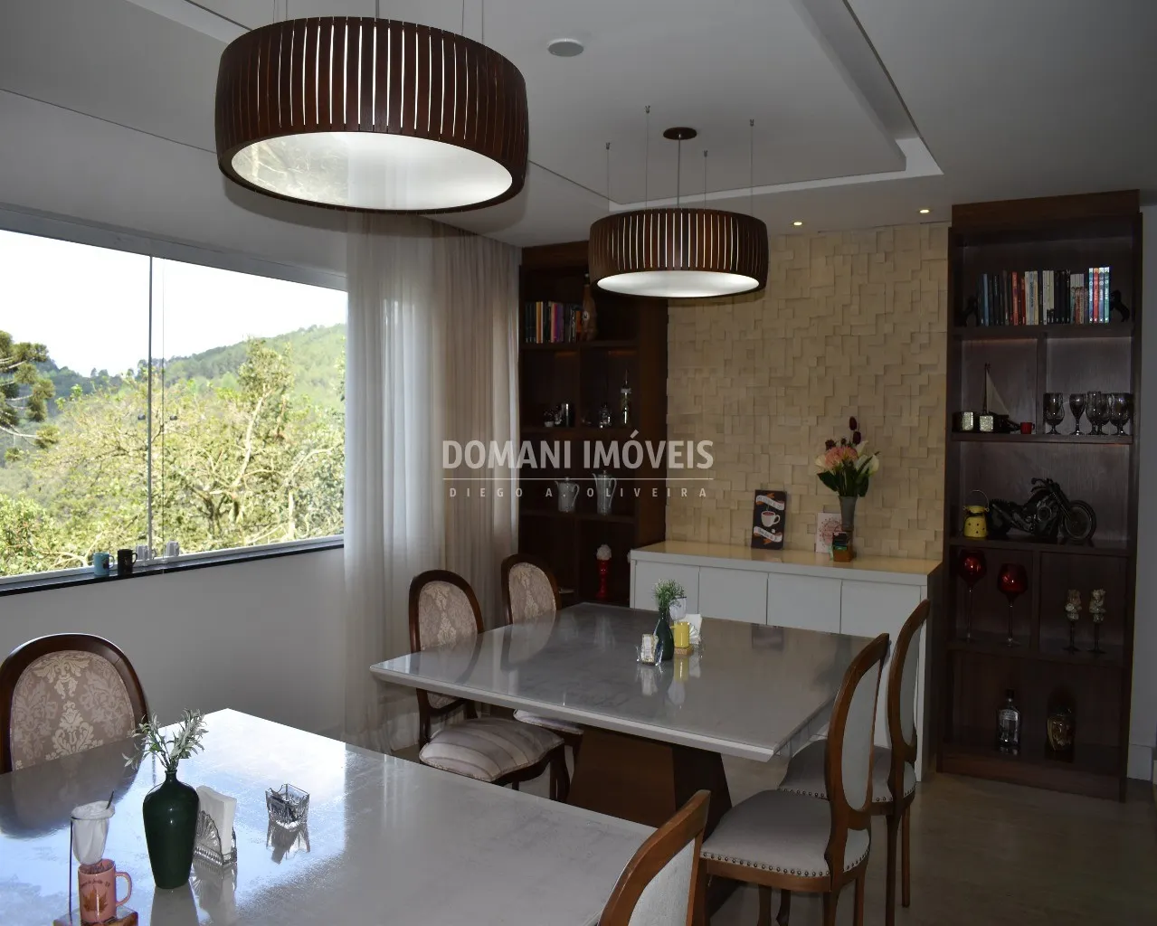 Casa  de 1.080 m² em Campos do Jordão, SP, Brasil