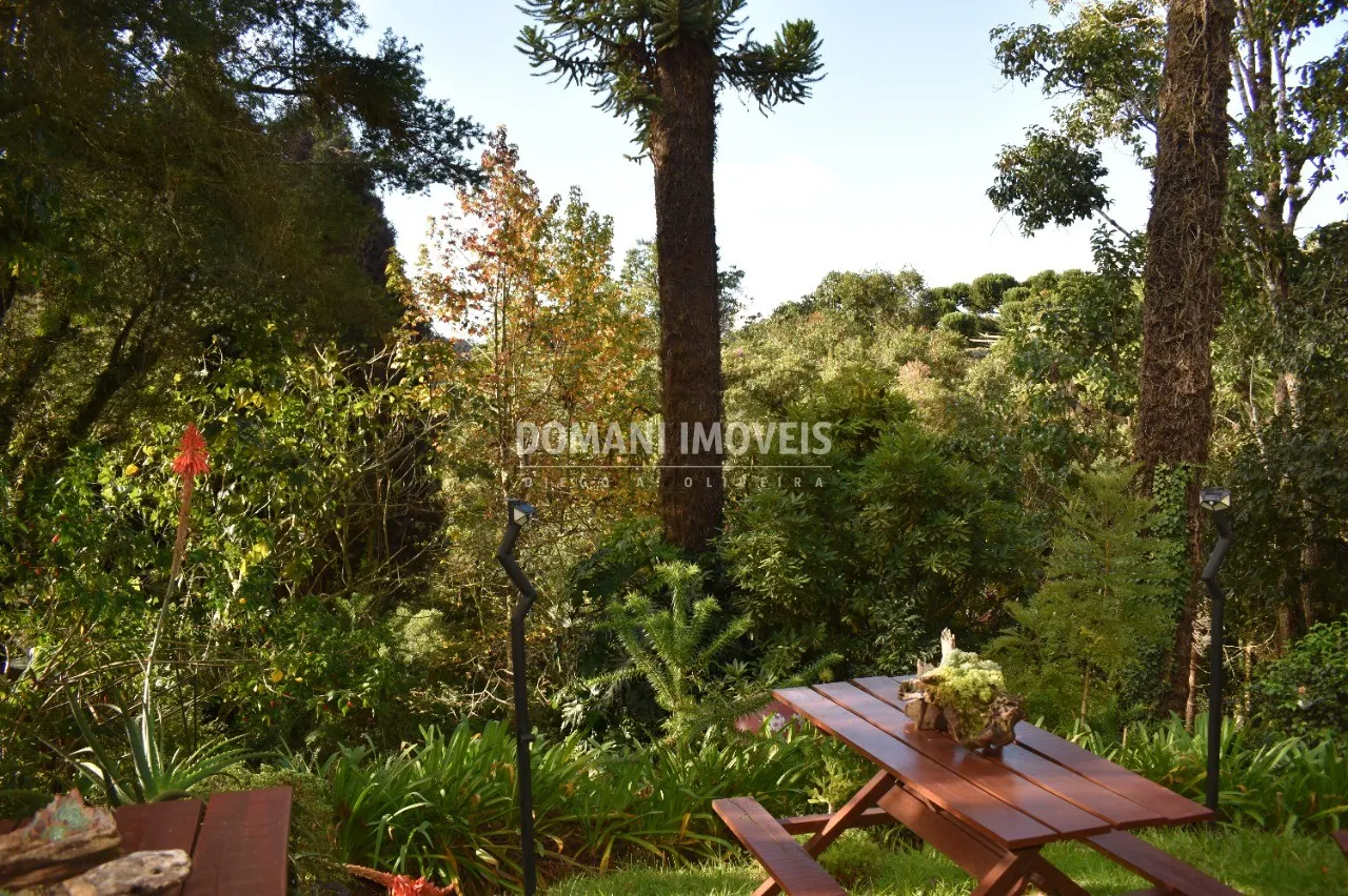 Pousada à venda de 1.050 m² em Campos do Jordão, SP, Brasil