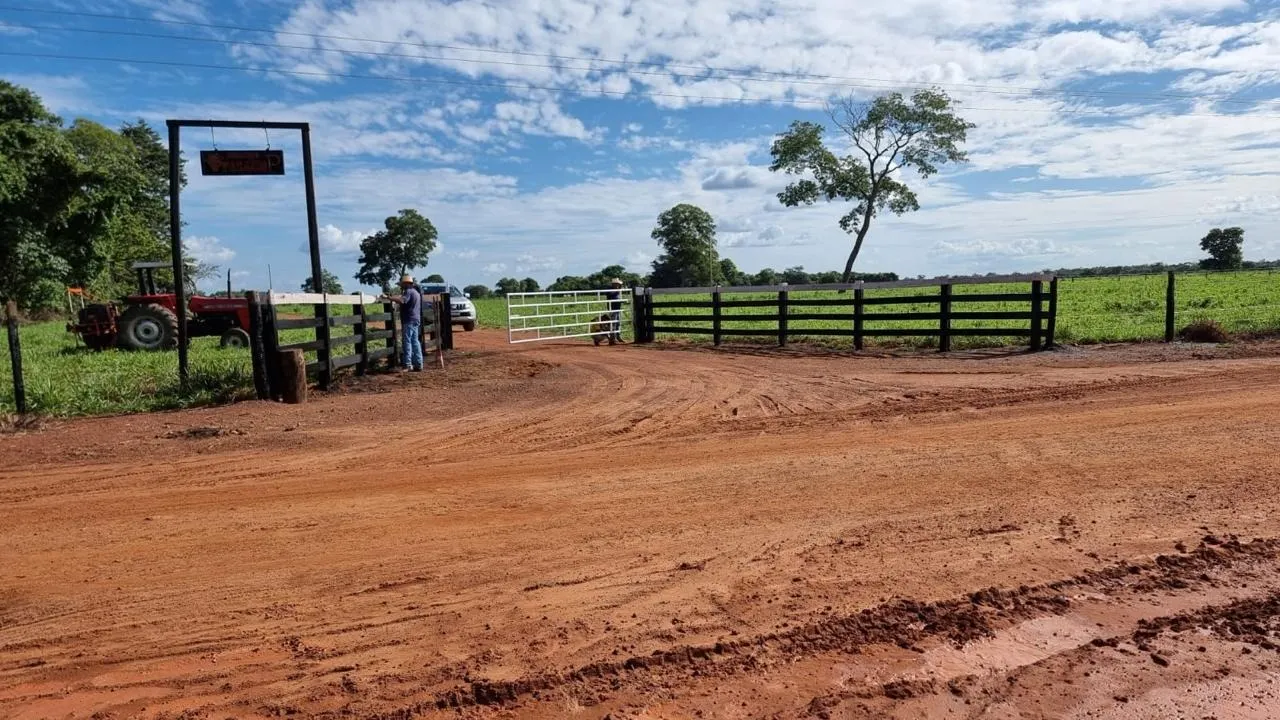 Fazenda à venda de 353 ha em Cocalinho, MT, Brasil