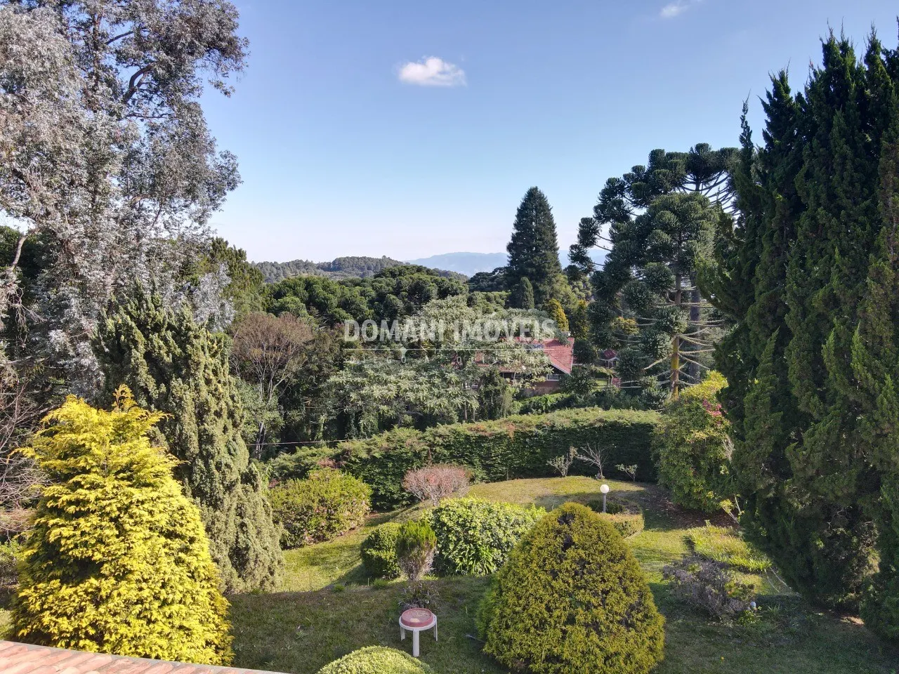 Casa à venda de 1.580 m² em Campos do Jordão, SP, Brasil