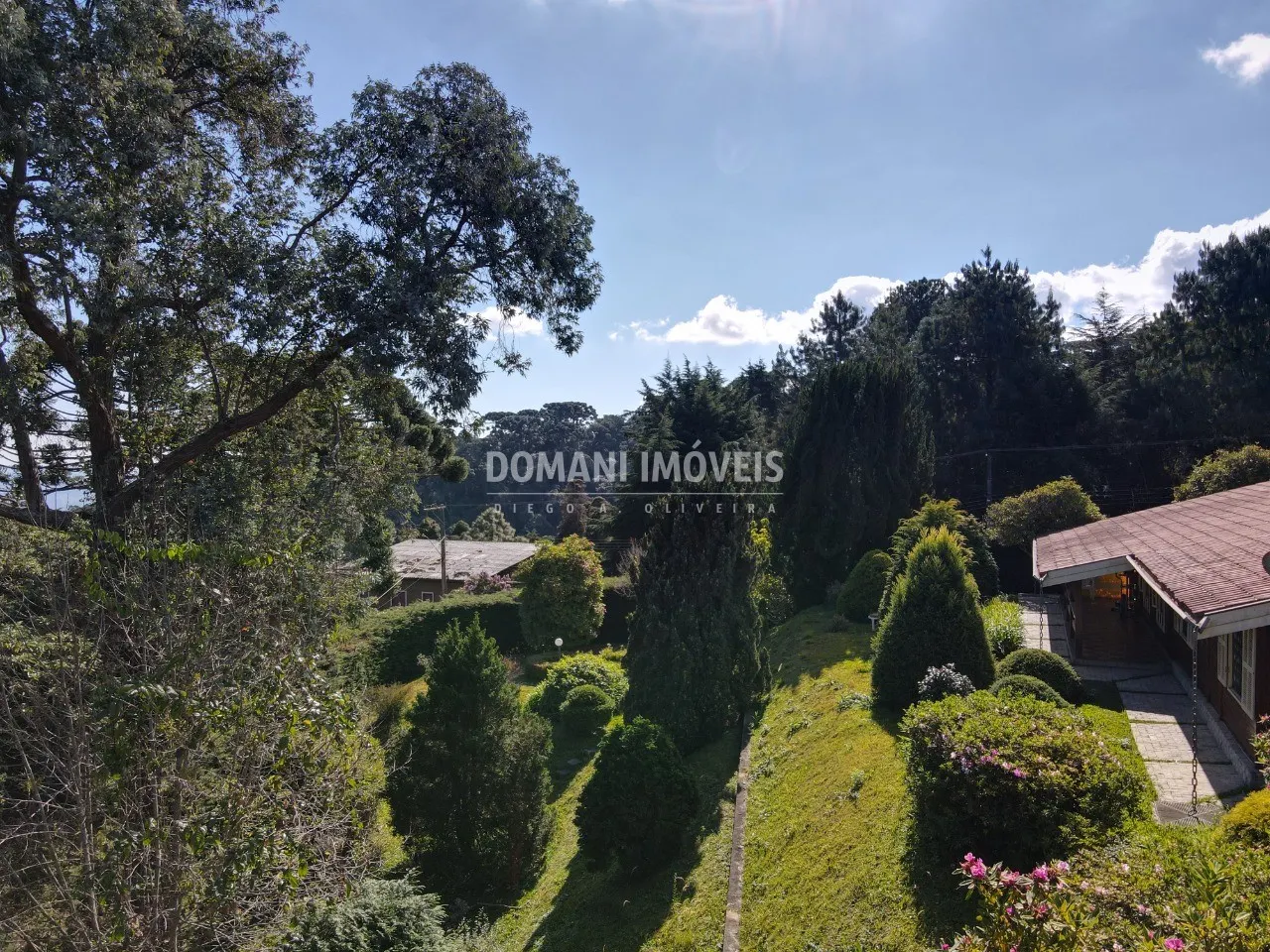 Casa à venda de 1.580 m² em Campos do Jordão, SP, Brasil