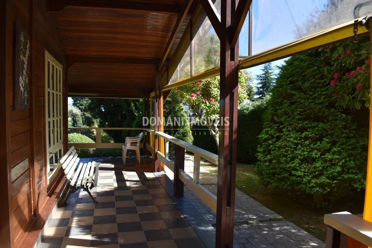 Casa à venda de 1.580 m² em Campos do Jordão, SP, Brasil