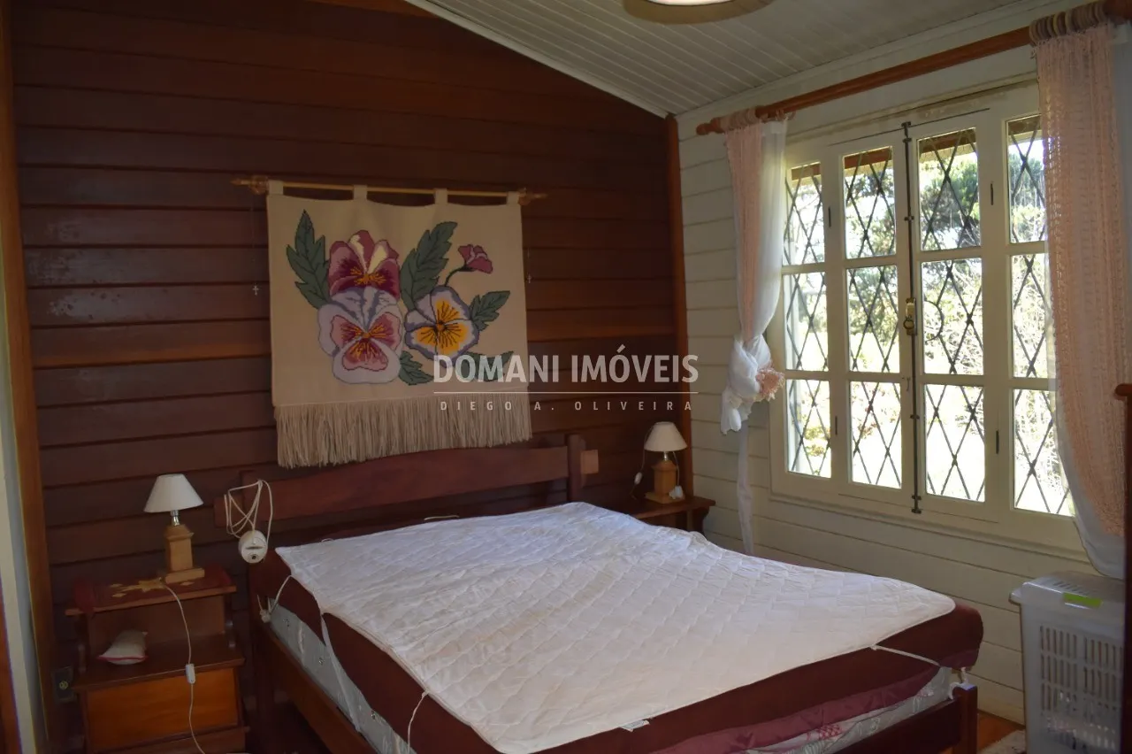 Casa à venda de 1.580 m² em Campos do Jordão, SP, Brasil