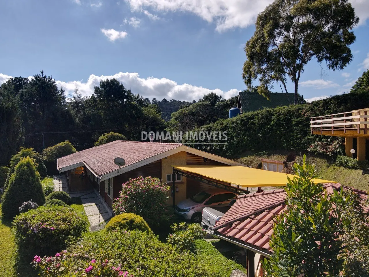 Casa à venda de 1.580 m² em Campos do Jordão, SP, Brasil