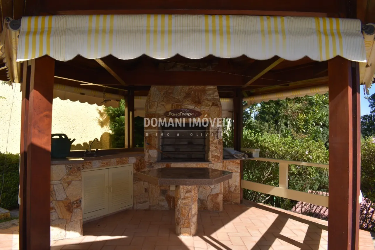 Casa à venda de 1.580 m² em Campos do Jordão, SP, Brasil
