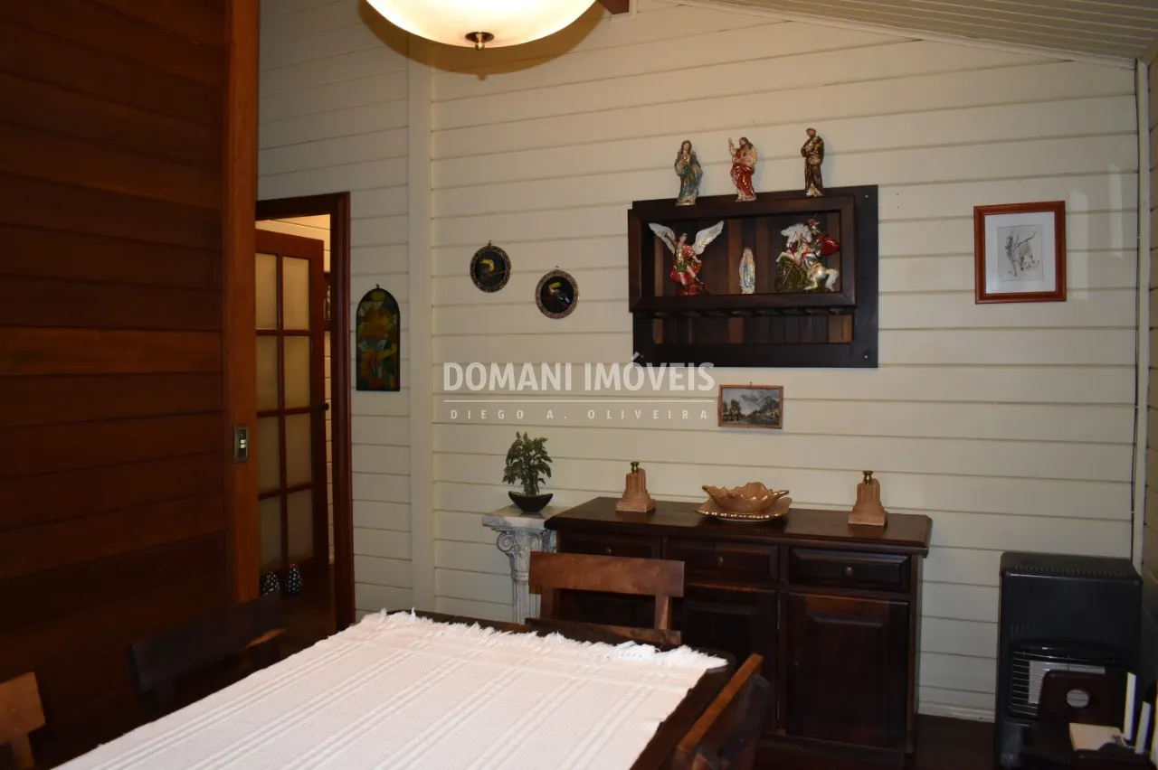 Casa à venda de 1.580 m² em Campos do Jordão, SP, Brasil