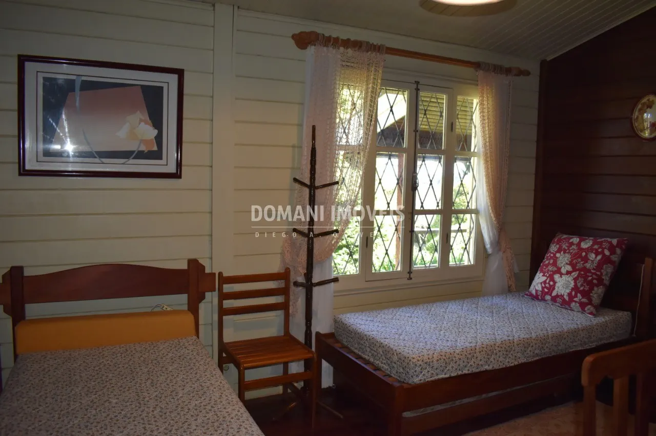 Casa à venda de 1.580 m² em Campos do Jordão, SP, Brasil
