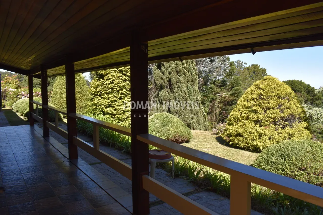 Casa à venda de 1.580 m² em Campos do Jordão, SP, Brasil