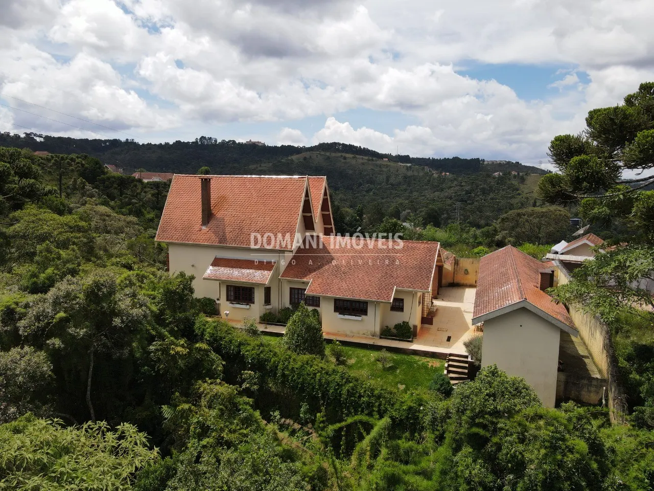 Casa à venda de 620 m² em Campos do Jordão, SP, Brasil
