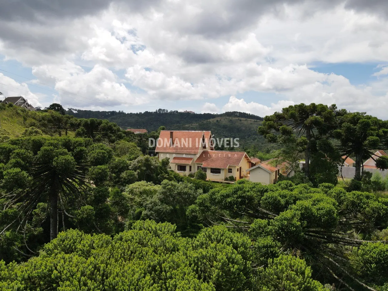 Casa à venda de 620 m² em Campos do Jordão, SP, Brasil