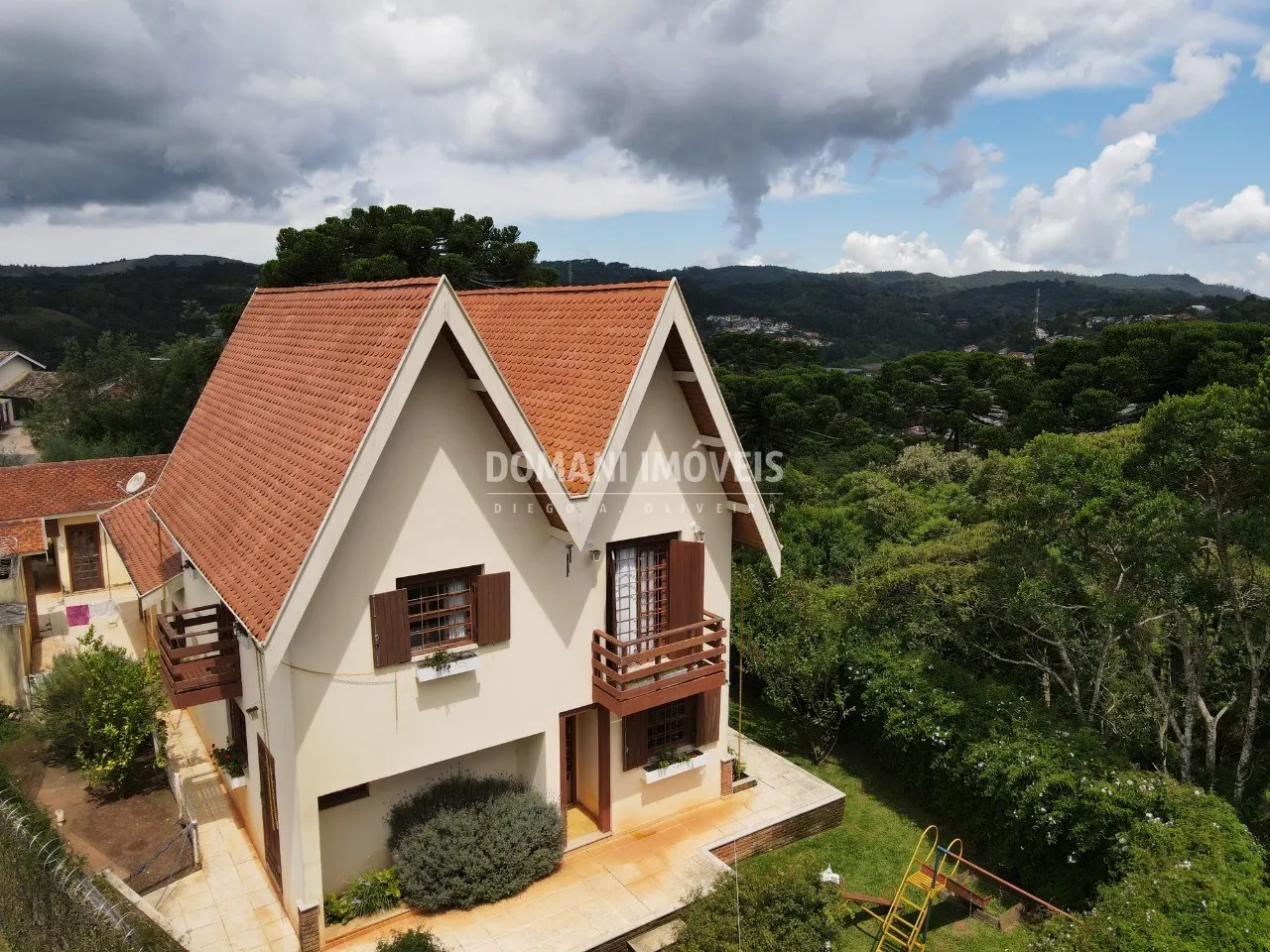 Casa à venda de 620 m² em Campos do Jordão, SP, Brasil