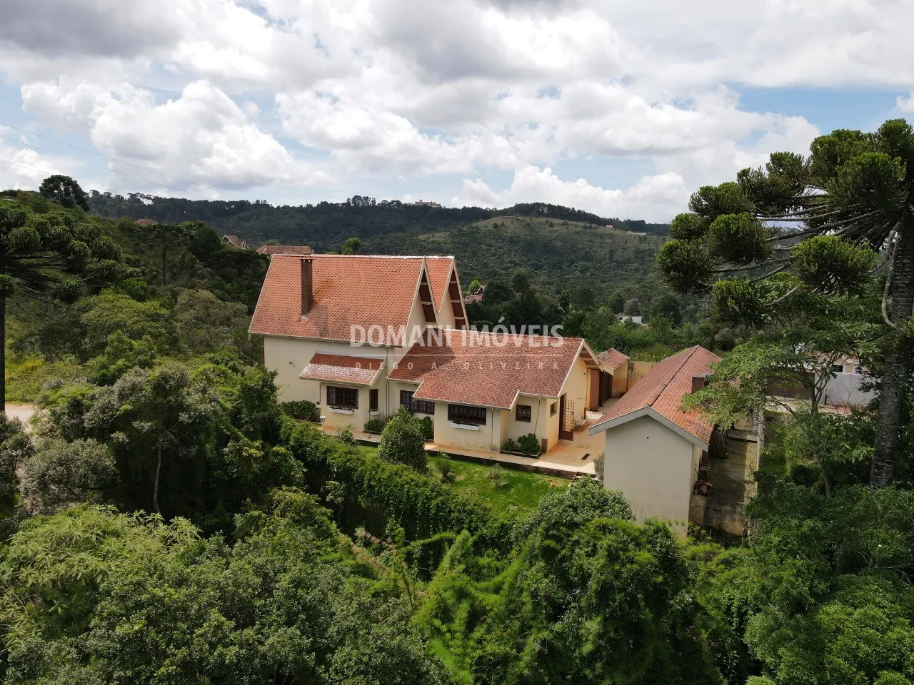 Casa à venda de 620 m² em Campos do Jordão, SP, Brasil