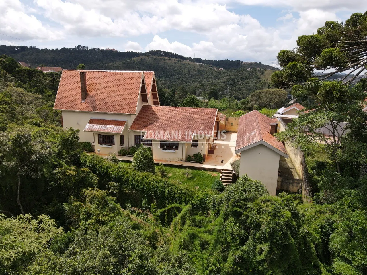 Casa à venda de 620 m² em Campos do Jordão, SP, Brasil