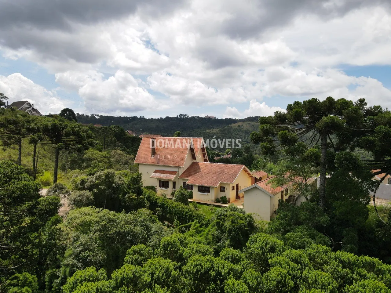 Casa à venda de 620 m² em Campos do Jordão, SP, Brasil