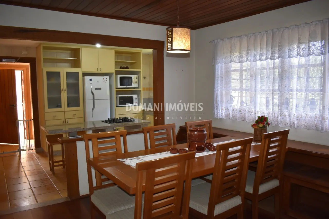 Casa à venda de 620 m² em Campos do Jordão, SP, Brasil