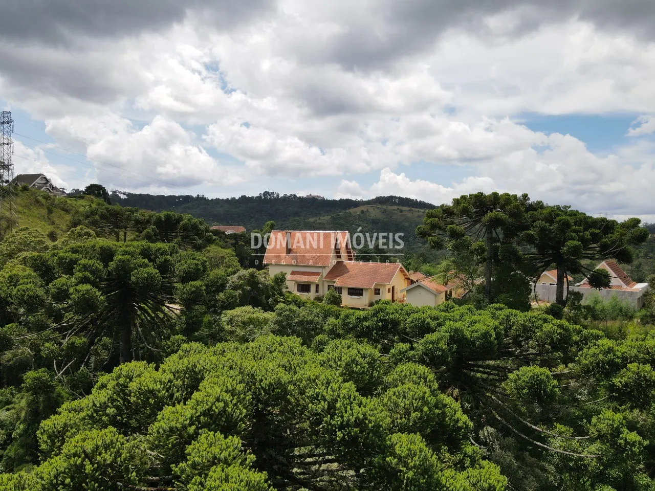 Casa à venda de 620 m² em Campos do Jordão, SP, Brasil