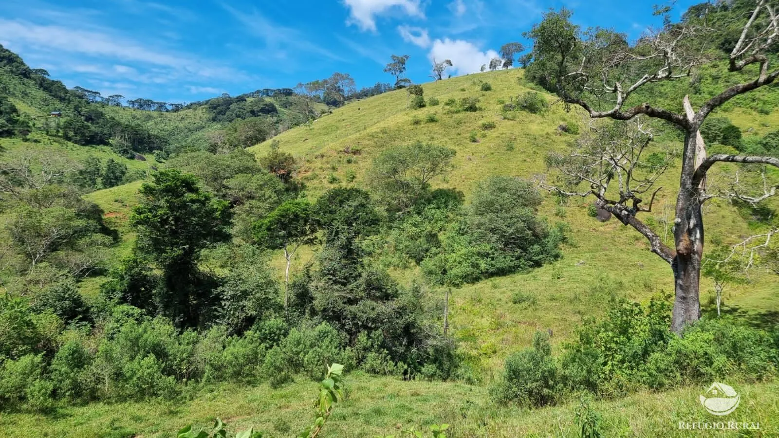 Plot for sale of 12 acres in Sapucaí-Mirim, MG, Brazil
