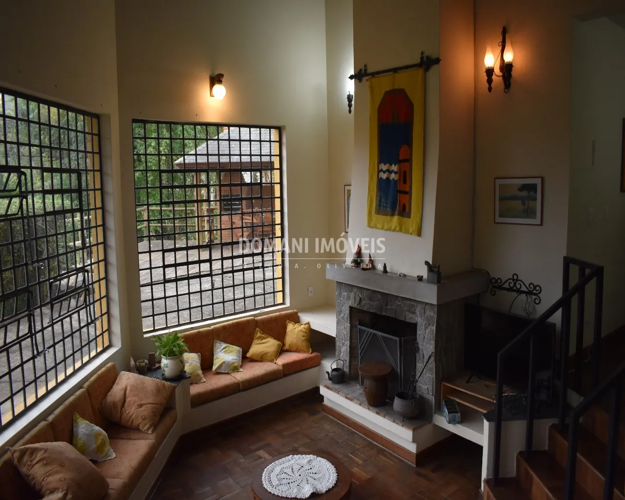 Casa à venda de 1.120 m² em Campos do Jordão, SP, Brasil