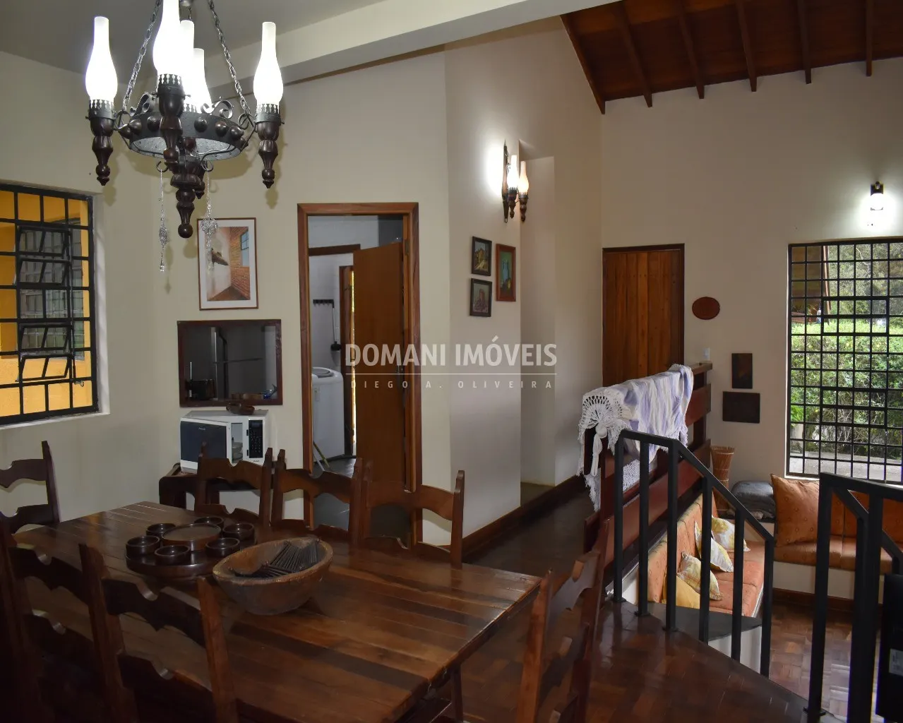 Casa à venda de 1.120 m² em Campos do Jordão, SP, Brasil