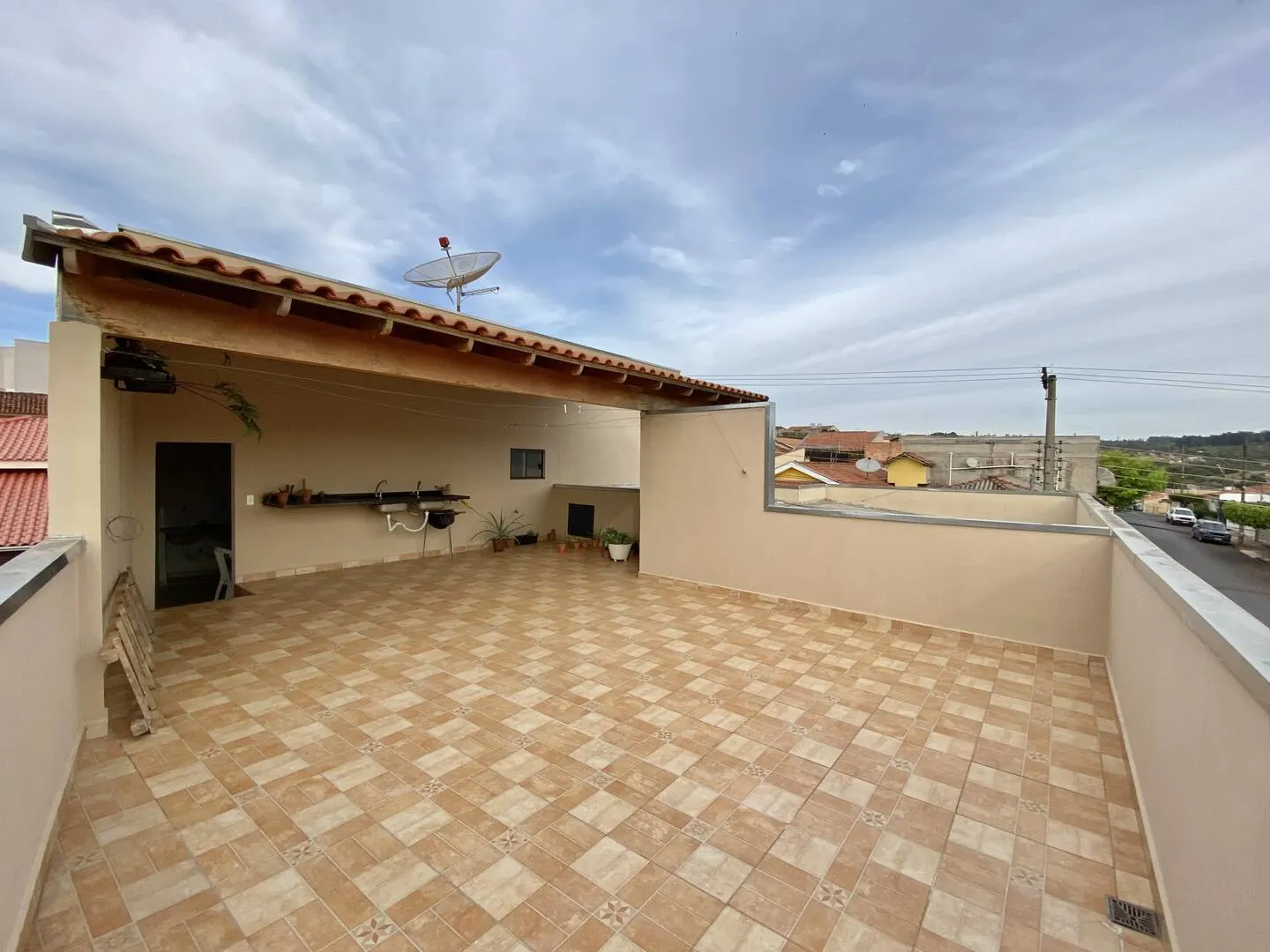 Casa à venda de 195 m² em Piraju, SP, Brasil