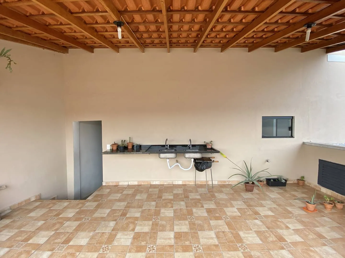 Casa à venda de 195 m² em Piraju, SP, Brasil