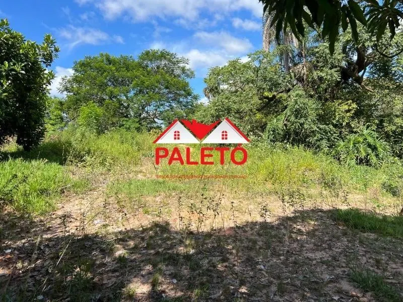 Chácara à venda de 1 ha em Bofete, SP, Brasil
