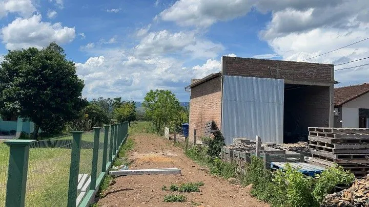 Terreno à venda de 550 m² em Santo Antônio da Patrulha, RS, Brasil