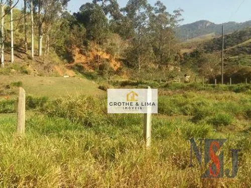 Sítio à venda de 5 ha em Caçapava, SP, Brasil