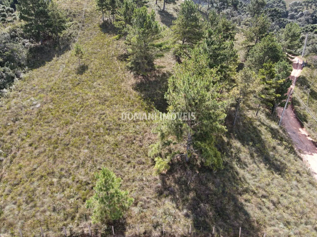 Plot for sale of 1,400 m² in Campos do Jordão, SP, Brazil
